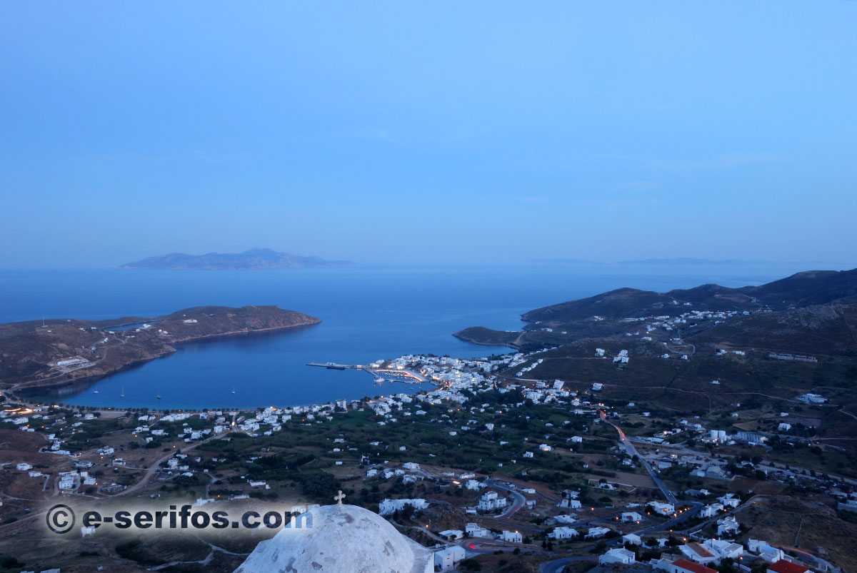 Το λιμάνι της Σερίφου, Λιβάδι όπως φαίνεται από τη Χώρα